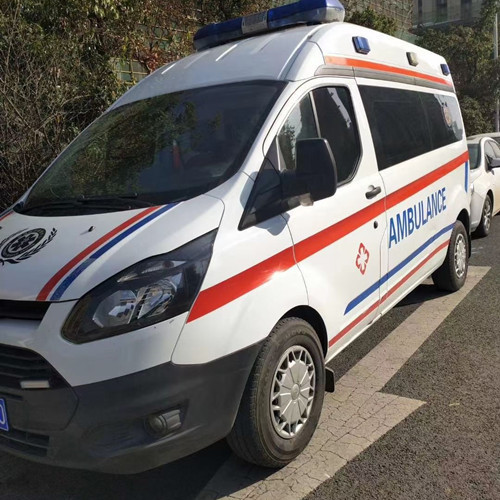 博白品质救护车出租,为您的健康出行负责